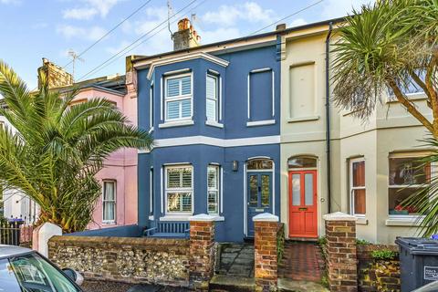 Hertford Road, Worthing BN11 1HX 3 bed terraced house for sale