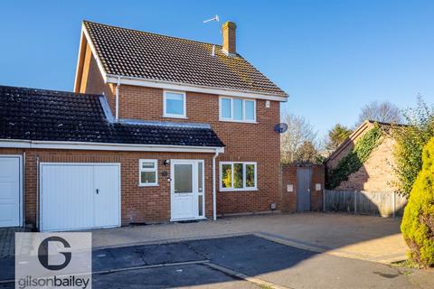 Ropes Walk, Norwich NR13 4 bed link detached house for sale