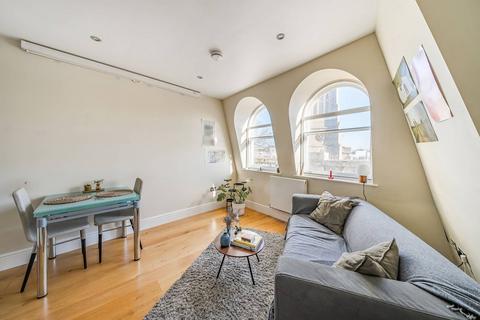 North End Road, Fulham, London, SW6 1 bed flat for sale