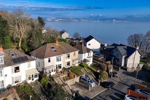 Castle Crescent, Swansea SA3 3 bed semi