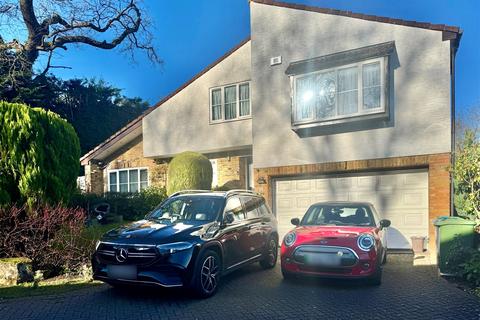 Warbank Lane, Kingston Upon Thames KT2 5 bed detached house for sale