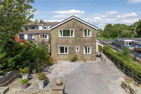 Gill Lane, Cowling, North Yorkshire... 5 bed detached house for sale