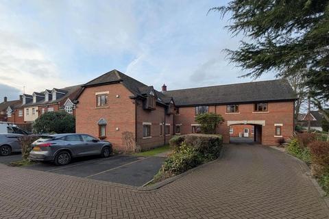 Station Road, Oakham 2 bed flat for sale