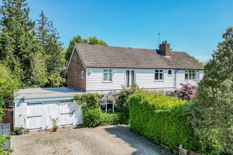 Set On The Outskirts Of Hawkhurst... 5 bed detached house for sale