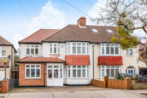 5 bedroom semi-detached house for sale