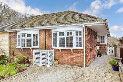 Shakespeare Gardens, Cowplain... 4 bed semi