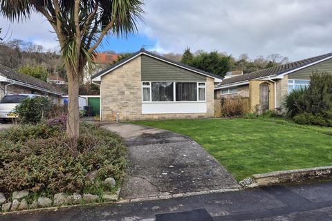 Forest Drive, Weston