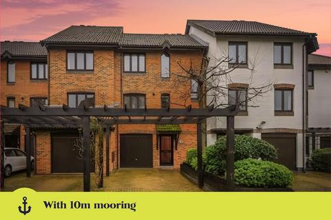 Cadland Court, Channel Way, Ocean... 3 bed house for sale