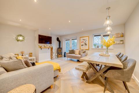 Cornmill Lane, Liversedge 4 bed detached house for sale