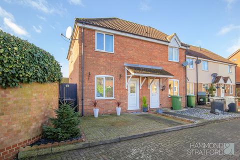 Thorpe Drive, Attleborough 2 bed end of terrace house for sale