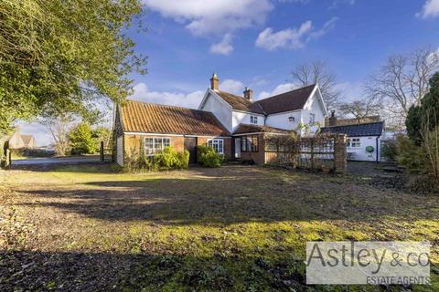 Bunwell Street, Bunwell, Norwich... 4 bed detached house for sale