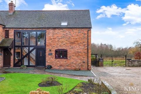 The Coach House, Beoley Court... 3 bed barn conversion for sale