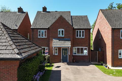 Coughton Brook Close, Ross