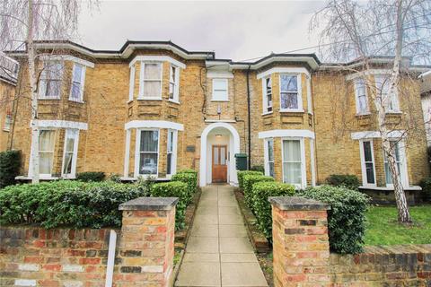 Outram Road, Croydon, CR0 2 bed apartment for sale