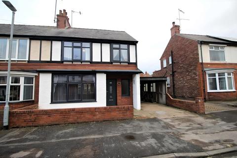 Savage Road, East Yorkshire YO15 3 bed semi