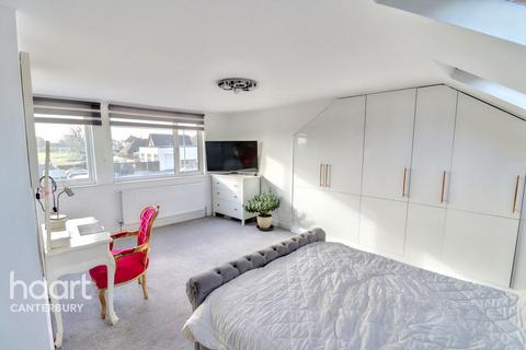 Stour Valley Close, Canterbury 3 bed chalet for sale