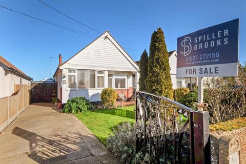 Colewood Road, Whitstable 2 bed detached bungalow for sale