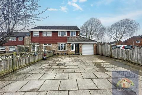 Coyford Drive, Southport PR9 3 bed semi