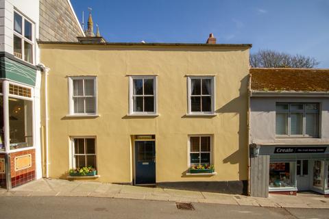 Lostwithiel Street, Fowey, Cornwall... 6 bed character property for sale
