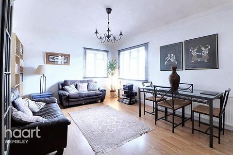 Wembley Park 3 bed flat for sale