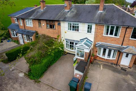 Hillside Drive, Burton Joyce NG14 3 bed terraced house for sale
