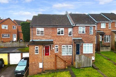 Broughton Mews, Camberley GU16 3 bed end of terrace house for sale