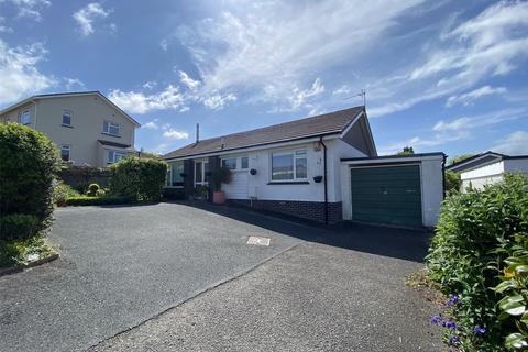 Hendra Vale, Launceston, Cornwall, PL15 2 bed bungalow for sale