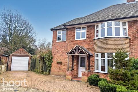 Dorset Close, Ipswich 3 bed semi