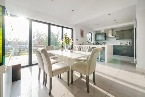 Green Lane, St. Albans, Hertfordshire 5 bed semi