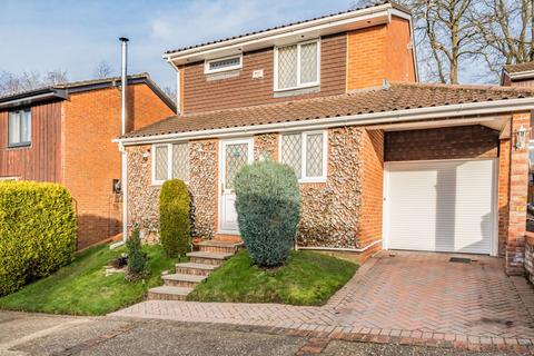 Greenham Wood, Bracknell, RG12 3 bed detached house for sale