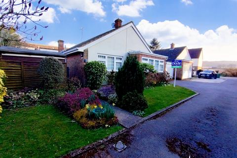 Main Road South Dagnall, Berkhamsted... 2 bed semi