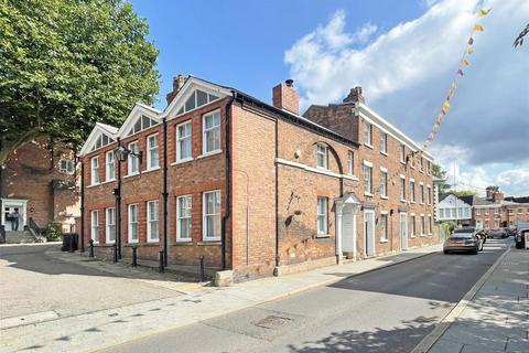St. Marys Street, Shrewsbury 3 bed townhouse for sale