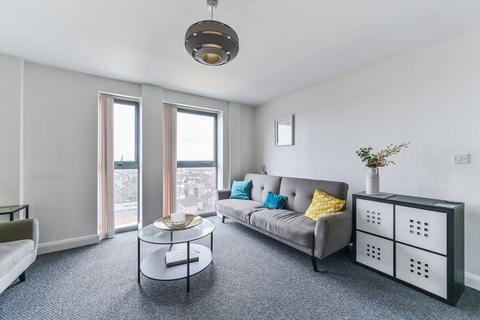 London Road, Croydon, CR0 3 bed flat for sale