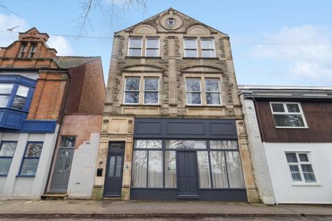 Malvern WR14 8 bed terraced house for sale