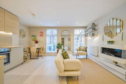 Dawes Road, Fulham, London, SW6 2 bed flat for sale