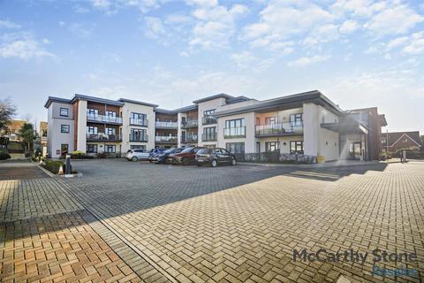 Pincombe Court, Buckingham Close... 2 bed apartment for sale