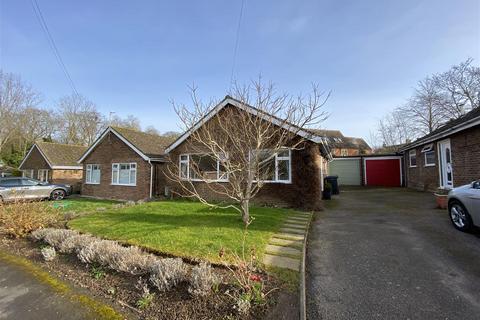 Orchard Close, Lower Brailes, Banbury 2 bed detached bungalow for sale
