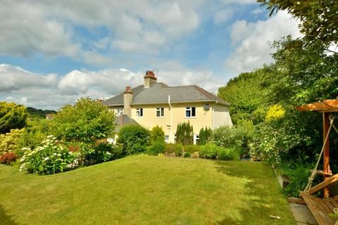 Pardys Hill, Wimborne, BH21 3HW 4 bed semi