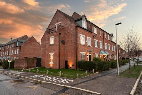 A Superbly Modernised Family Home... 3 bed house for sale