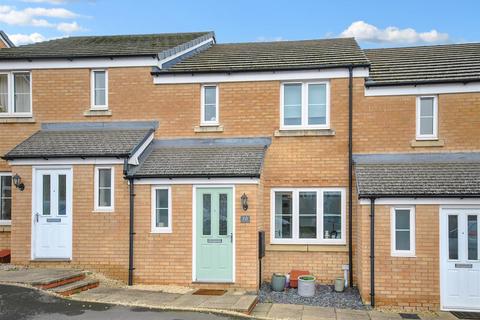 Dunkley Way, Northampton 3 bed terraced house for sale