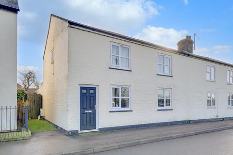 Chequer Street, Fenstanton... 3 bed semi