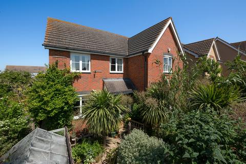 Major Close, Whitstable 4 bed detached house for sale