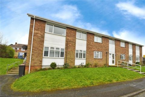 Chambers Avenue, Romsey, Hampshire 2 bed apartment for sale