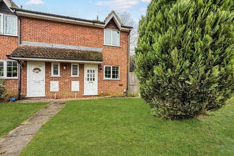 Cemetery Road, Dunstable LU5 3 bed end of terrace house for sale