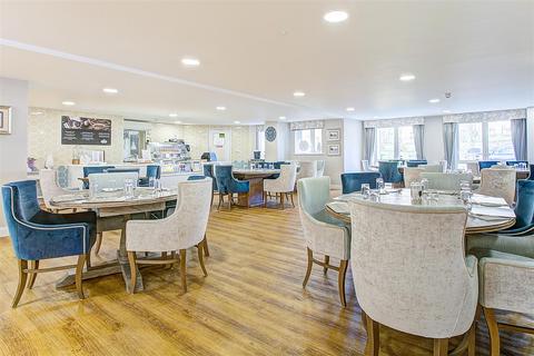 Roslyn Court, Lisle Lane, Ely 1 bed apartment for sale