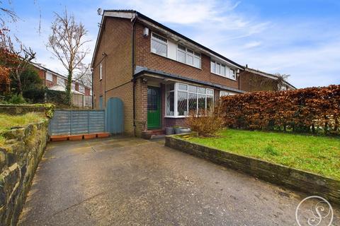 Woodland Lane, Leeds 3 bed semi