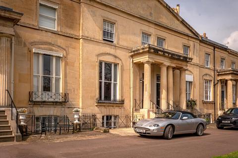 Lansdown Parade, Cheltenham... 5 bed terraced house for sale