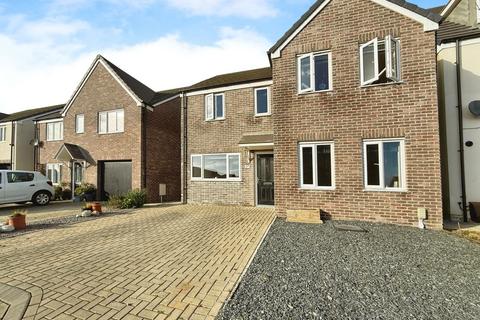 Plasnewydd Walk, Llantwit Major CF61 4 bed detached house for sale