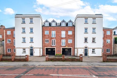 Worcester Street, Stourbridge, West... 2 bed apartment for sale