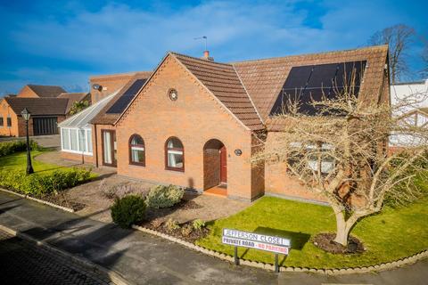 Jefferson Close, Hook DN14 3 bed detached bungalow for sale